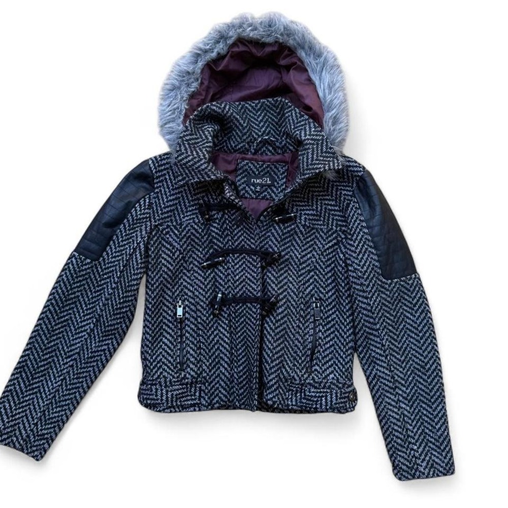 Rue21 Women's Duffel Toggle Coat with Detachable Faux‎ Fur Hood Size Large